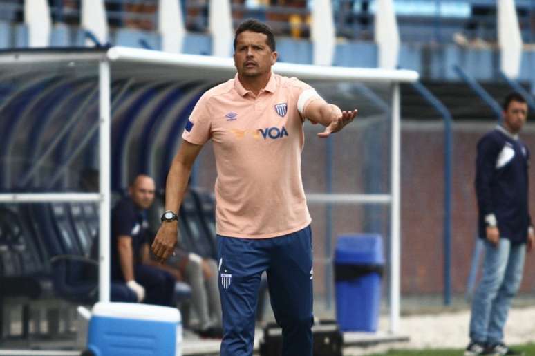 Claudinei Oliveira deixa cargo de técnico no Avaí (Foto: Jamira Furlani/Avaí FC)