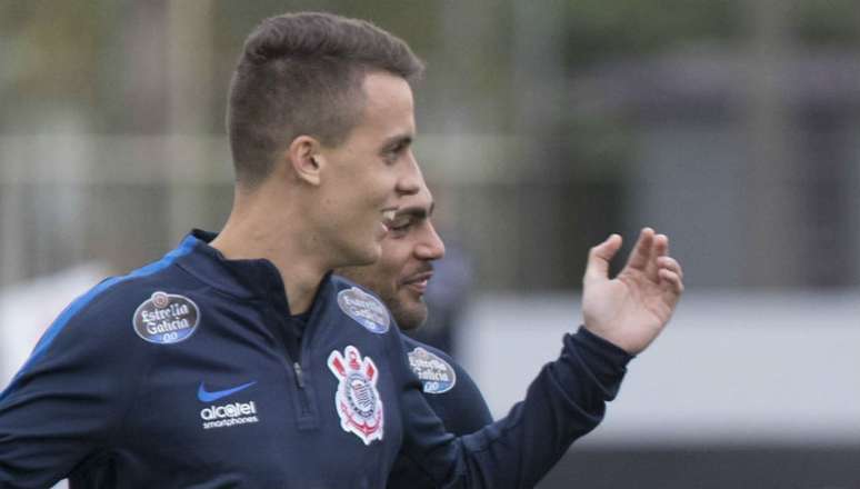 Rodrigo Figueiredo em treino do Corinthians (Foto: Daniel Augusto Jr)