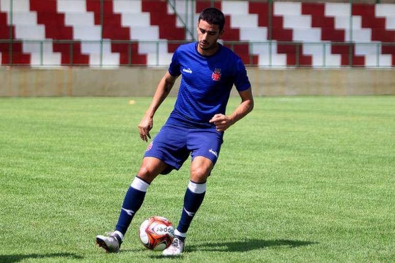 Thiago Galhardo não atuou contra o Racing (Foto: Paulo Fernandes/Vasco.com.br)