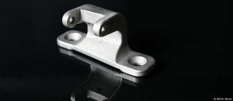 Peças de metal como esta podem ser modeladas com precisão em impressoras 3D