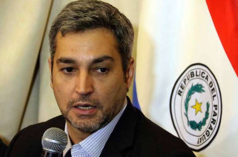 Conservador Mario Abdo é eleito presidente do Paraguai