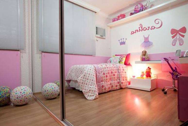29. O tema bal&eacute; para quarto infantil de meninas ficam um primor. Projeto por Sylvia Leticia de Araujo