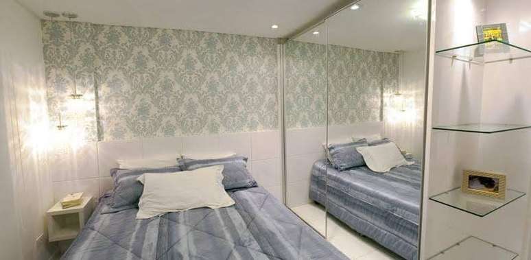 56. No projeto de Bolda e Bueno, vemos o uso da linha da altura baixa na decora&ccedil;&atilde;o