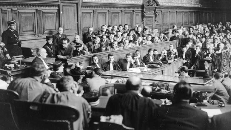 Ao ser finalmente preso, em 1944, Petiot admitiu ter cometido mais de 60 assassinatos