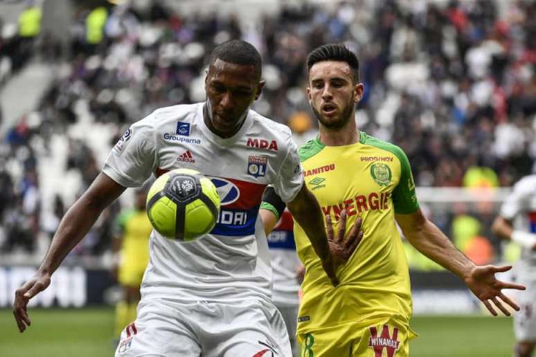 Marcelo foi titular na vitória do Lyon (Foto: Jeff Pachoud / AFP)