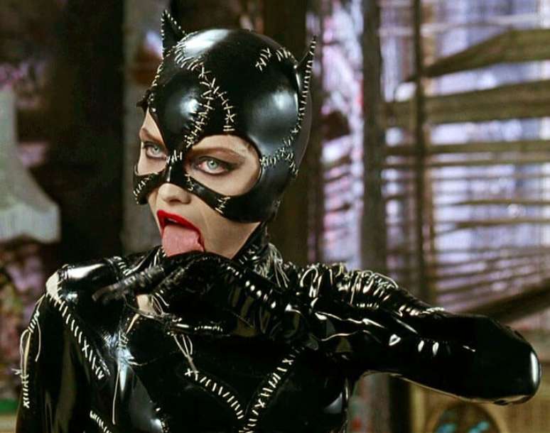 Michelle Pfeiffer, como Mulher-Gato