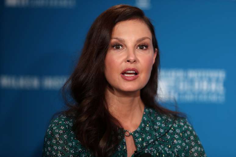 Ashley Judd fala durante confer&ecirc;ncia em Beverly Hills
 30/4/2018    REUTERS/Lucy Nicholson 