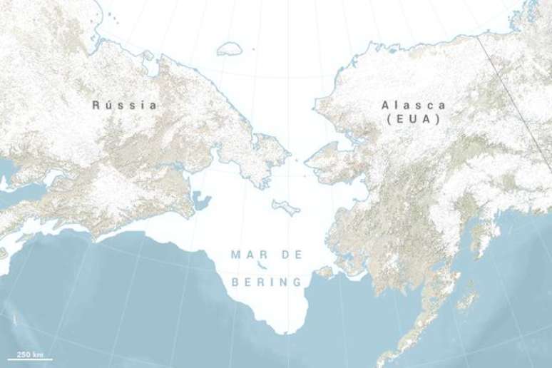 Mar de Bering em abril de 2013