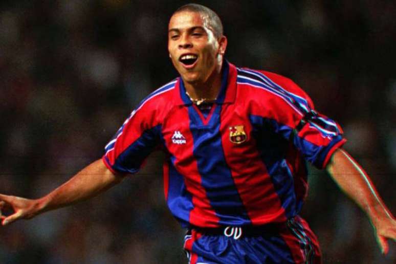 Mourinho afirma que Ronaldo Fenômeno foi o melhor jogador com quem trabalhou (Foto: Reprodução)