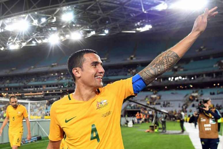 Veterano Tim Cahill pode estar na Copa do Mundo da Rússia (Foto: WILLIAM WEST / AFP)