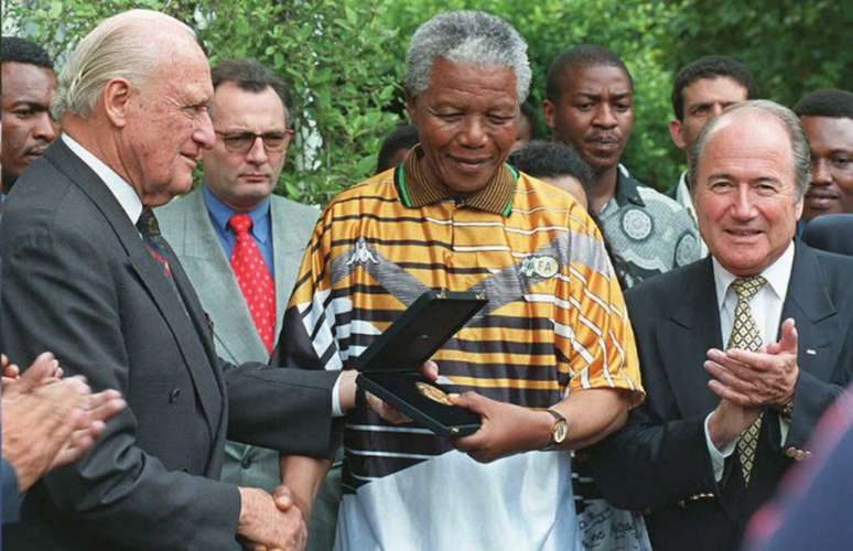 Mandela completaria 100 anos em 2018 (Foto: AFP PHOTO / WALTER DHLADHLA)
