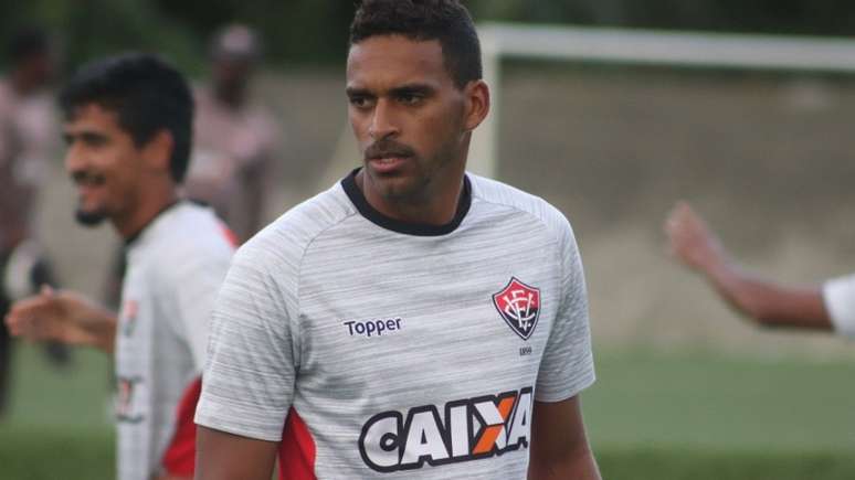 Júnior Todinho ficou afastado por um longo período após lesão e já está pronto para voltar (Foto: Flickr Vitória)