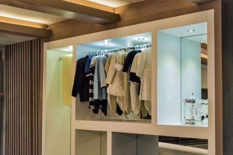 16. Voc&ecirc; pode tamb&eacute;m fazer um arm&aacute;rio c&aacute;psula para beb&ecirc; e se beneficiar muito disso. Projeto de Morar Mais Por Menos Goi&acirc;nia