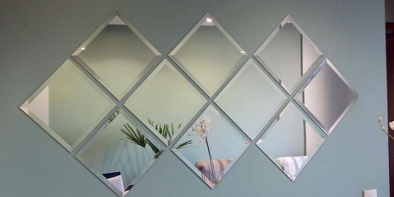 29. Modelo de espelho com bisot&ecirc;