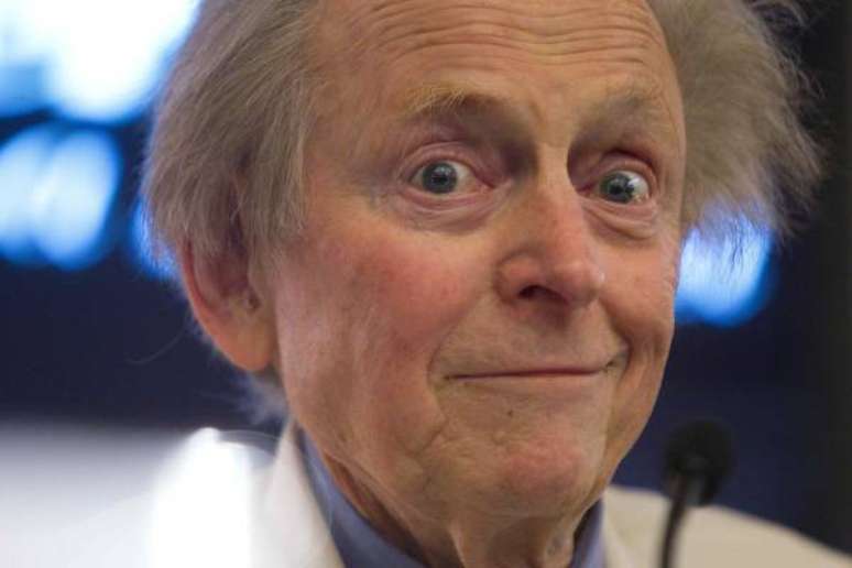 Morre Tom Wolfe, autor de 'A Fogueira das Vaidades'