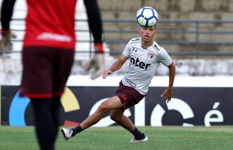 Chances de o meia-atacante continuar no São Paulo após junho são cada vez menores (Rubens Chiri/saopaulofc.net)