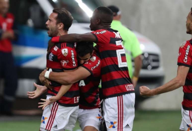 Flamengo passou pelo Emelec e garantiu a classificação na Libertadores (Foto: Gilvan de Souza / Flamengo)