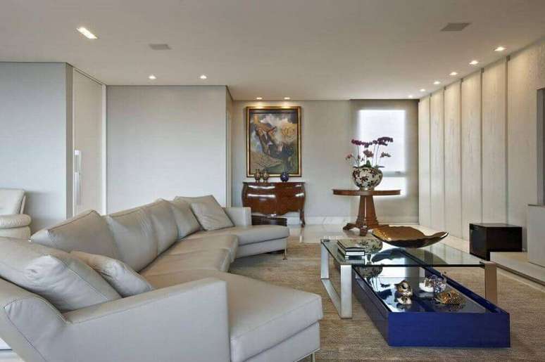 34. Design moderno de sof&aacute; para sala de TV