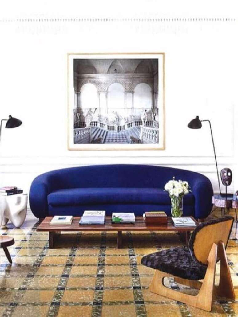 57. Sof&aacute; moderno azul