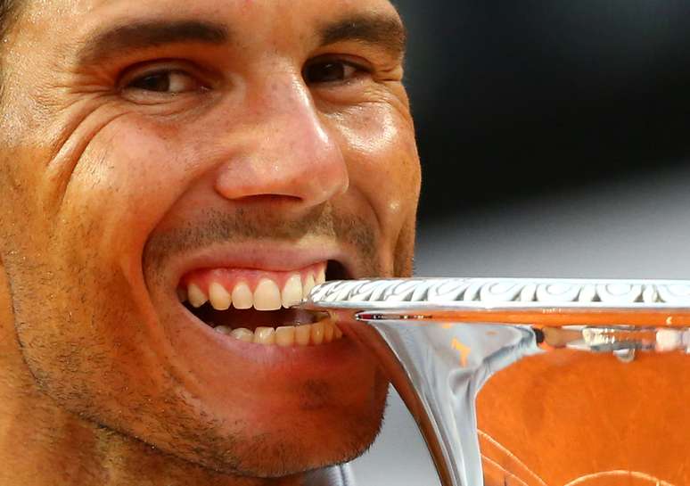 O tenista espanhol Rafael Nadal levou o troféu do Masters 1000 de Roma