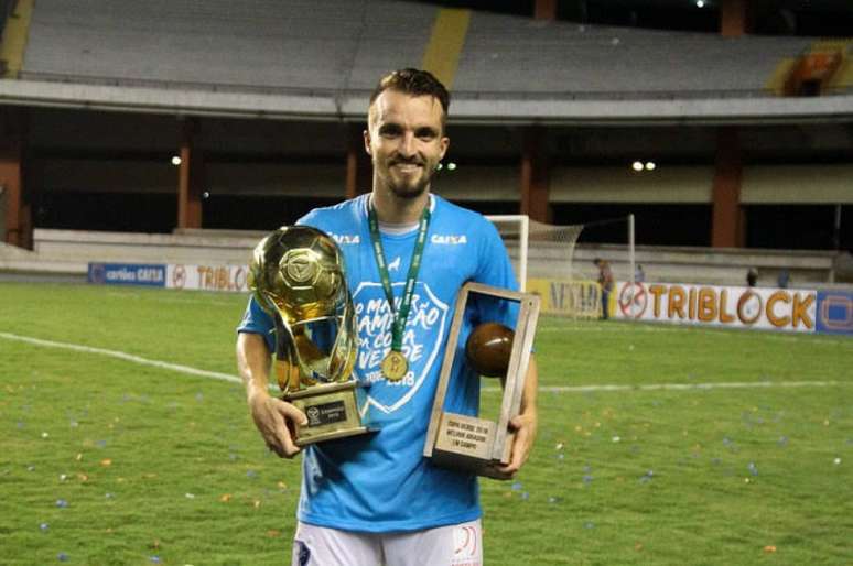 Nando Carandina destaca ótimo início de Série B do Paysandu e foca em duelo com o Avaí fora de casa (Foto: Fernando Torres / Divulgação / Paysandu)