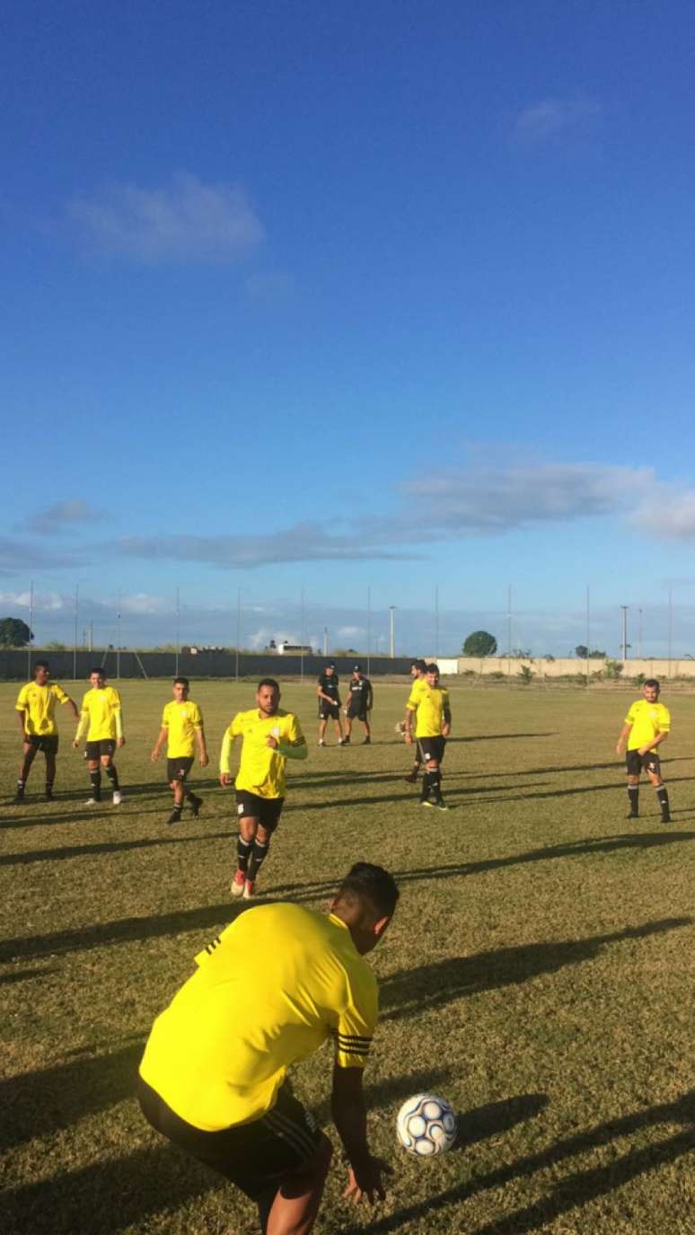 Figueirense faz último treino antes de enfrentar CSA, no Estádio Rei Pelé (Foto: Divulgação / Figueirense)