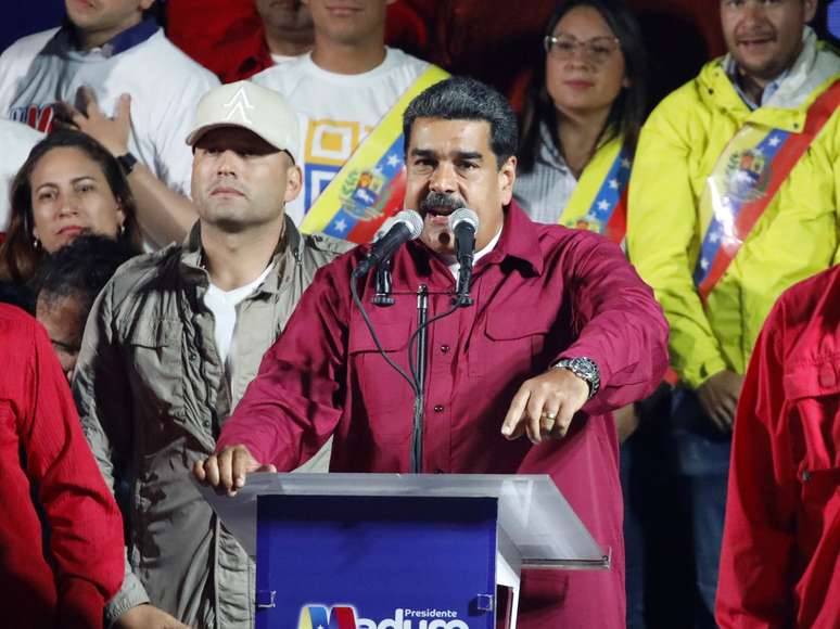 Em seu discurso após a reeleição, Maduro voltou a defender o sistema de &#039;carnês da pátria&#039;. 