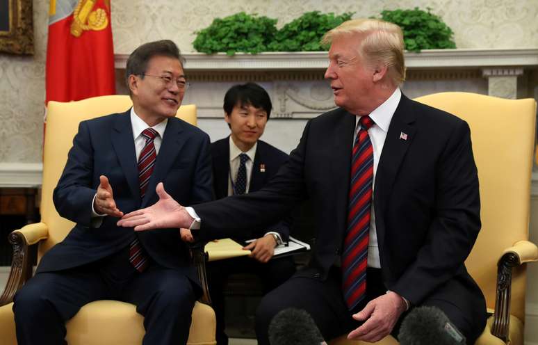 Presidente dos EUA, Donald Trump, e presidente da Coreia do Sul, Moon Jae-In, na Casa Branca, em Washington 22/05/2018 REUTERS/Kevin Lamarque