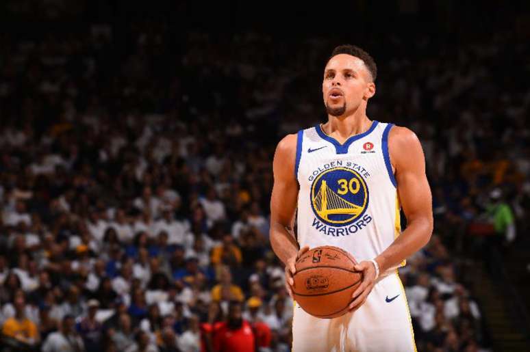 Golden State Warriors, de Stephen Curry, lidera a final do Oeste (AFP)