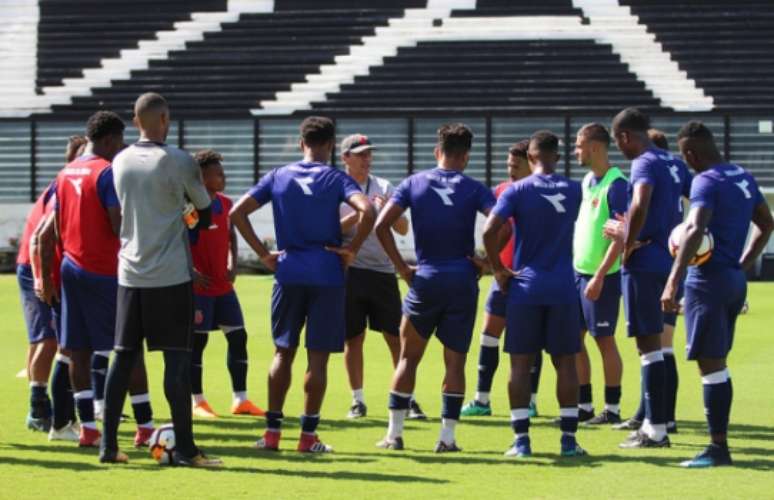 Elenco do Vasco em São Januário