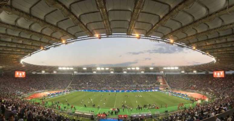 Lazio e Internazionale foi a partida com maior público da última rodada do Campeonato Italiano, cerca de 68 mil pessoas acompanharam o jogo de perto (FOTO: Divulgação)