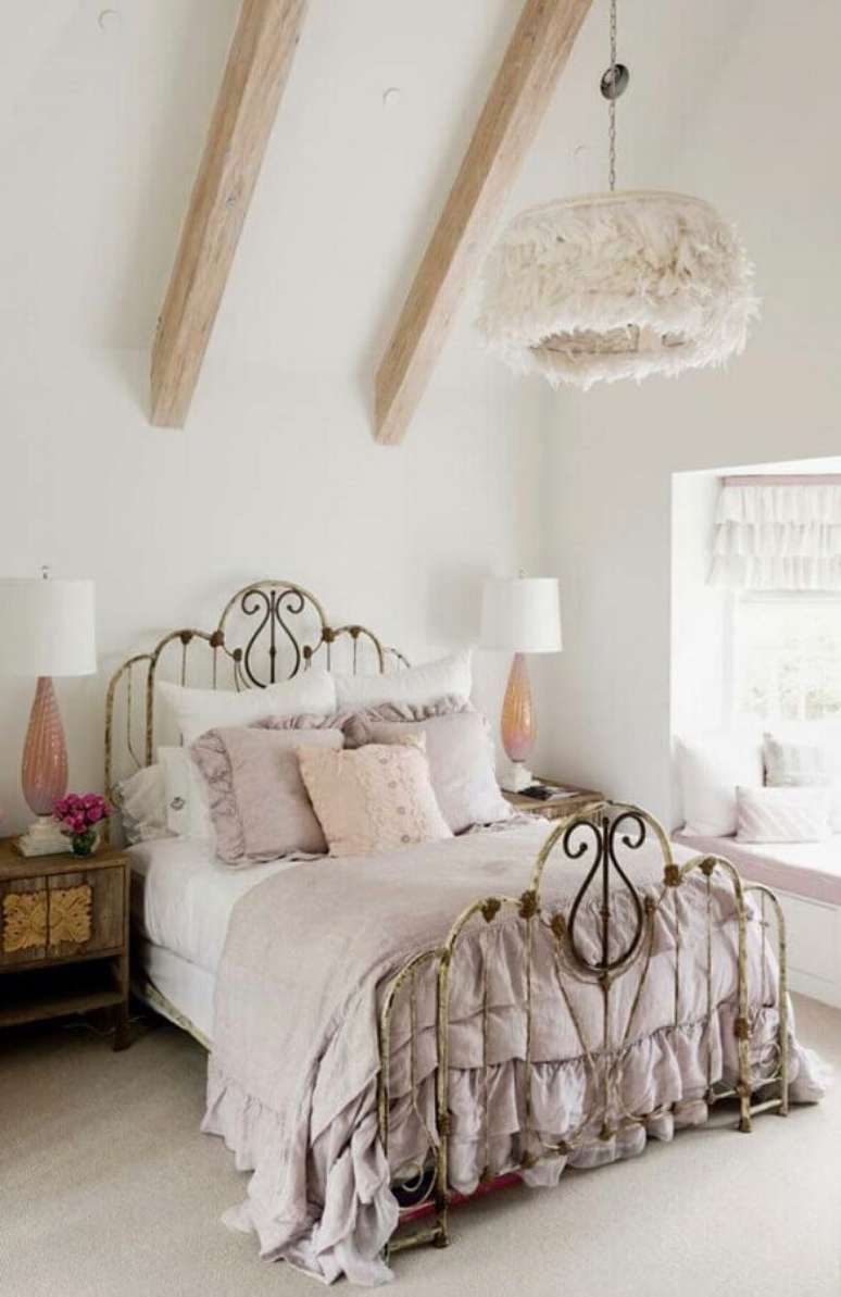 19. M&oacute;veis de ferro s&atilde;o perfeitos para decora&ccedil;&atilde;o com estilo proven&ccedil;al