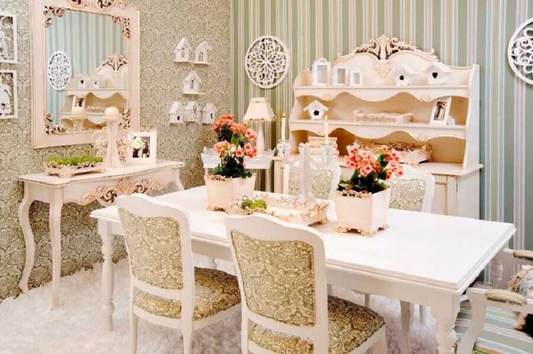 45. Sala de jantar com decora&ccedil;&atilde;o proven&ccedil;al