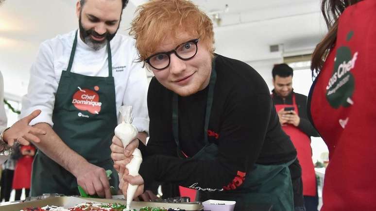 'Shape of You', de Ed Sheeran, é a música mais popular no Spotify