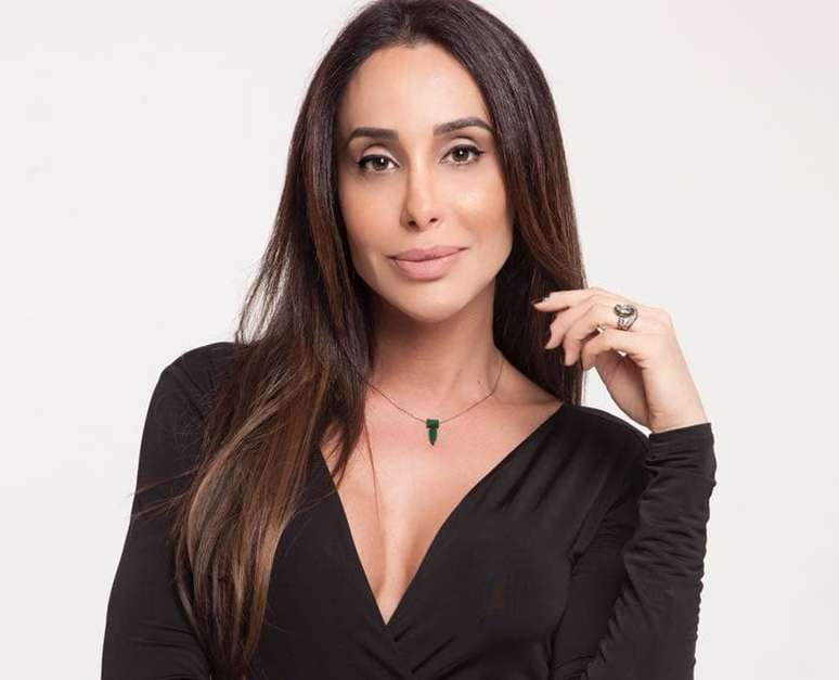 Carol Marra interpreta uma mulher cis ap&oacute;s v&aacute;rios pap&eacute;is de transexuais