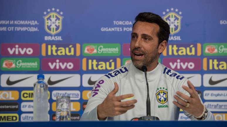 Edu Gaspar preferia que relação de 12 atletas não vazasse (Foto: Pedro Martins / MoWA Press