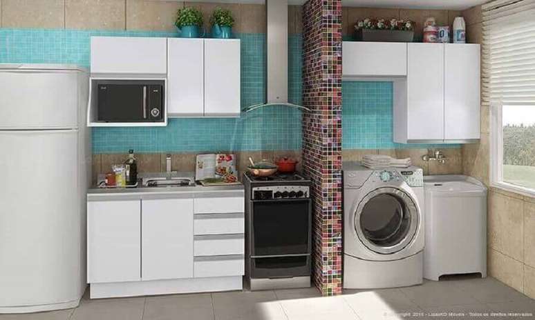 18. Modelo de &aacute;rea de servi&ccedil;o com cozinha e revestimento de pastilhas