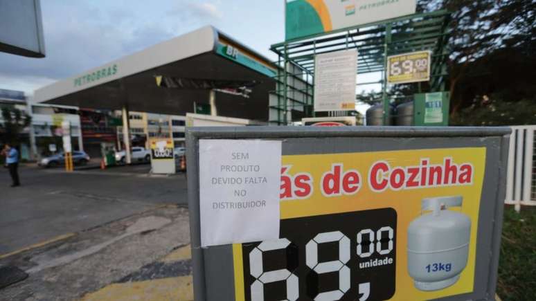 Posto de gasolina em Brasília ficou sem gás de cozinha nesta quinta-feira