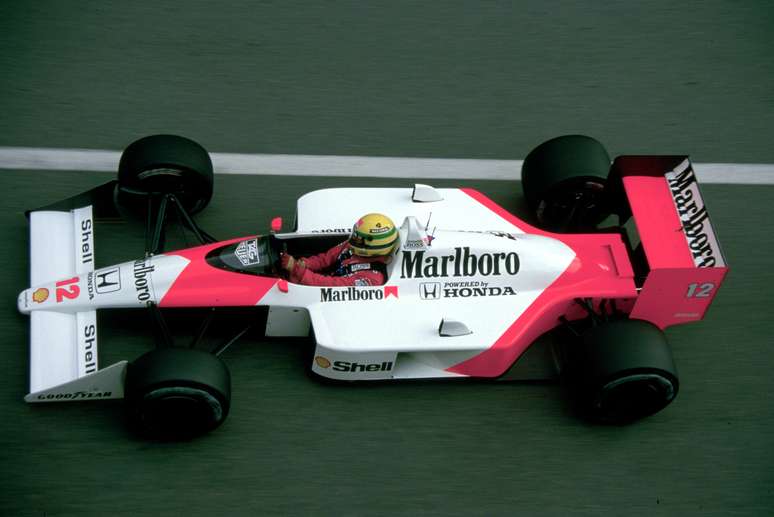 Senna em sua McLaren, em Mônaco, no ano de 1988