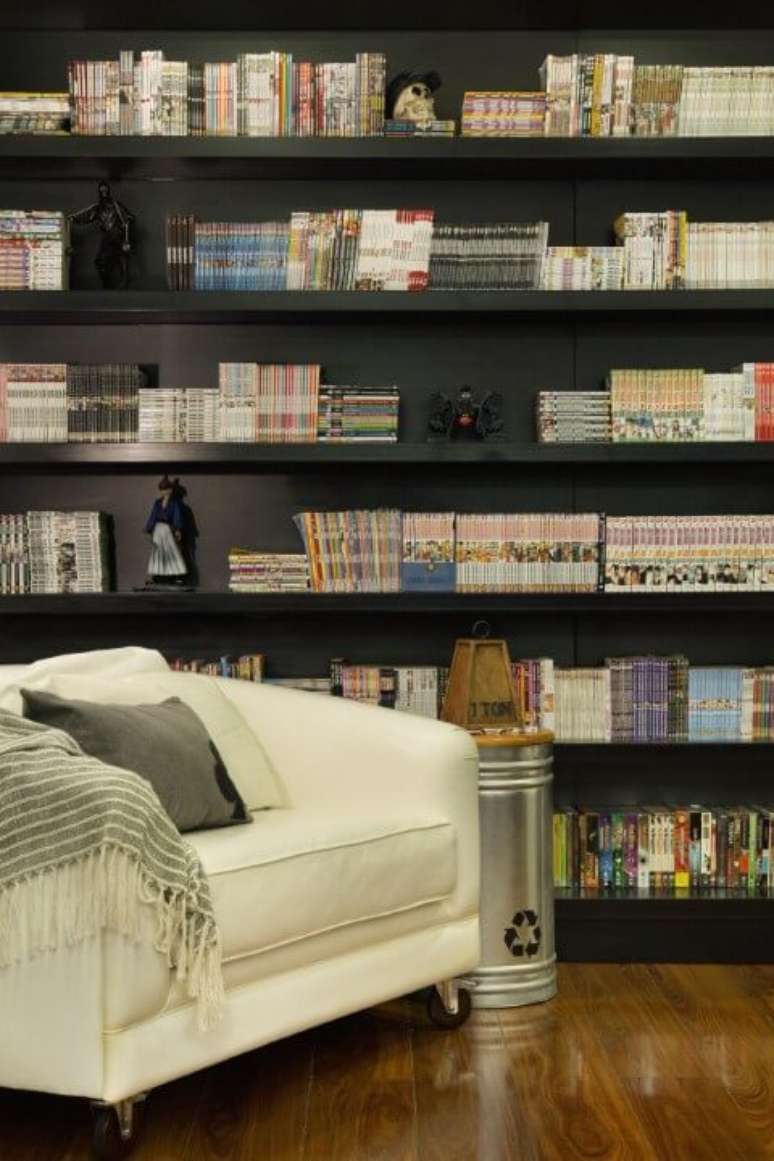 12. O preto &eacute; indicado para bibliotecas. Projeto de RBP Arquitetura