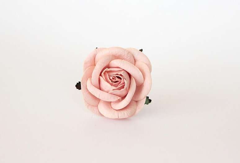 12. Maxi flor de papel cor de rosa