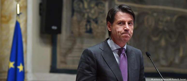 Jurista Giuseppe Conte lideraria coalizão M5S-Liga sem experiência política