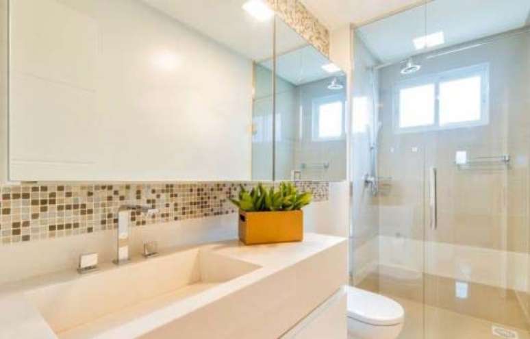 8- Azulejos para banheiro com acabamento simples e elegante.