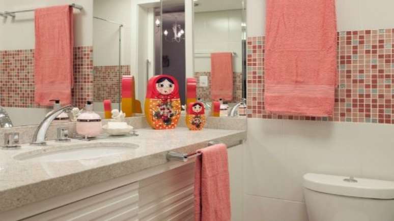 34 &ndash; Pastilha rosa para banheiro.