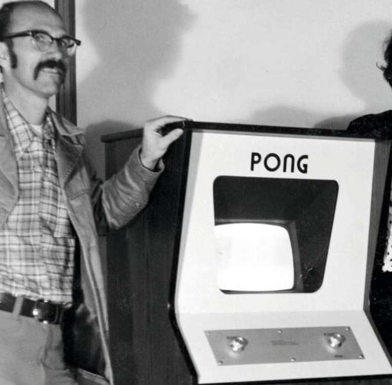 Ted Dabney no lançamento do arcade Pong