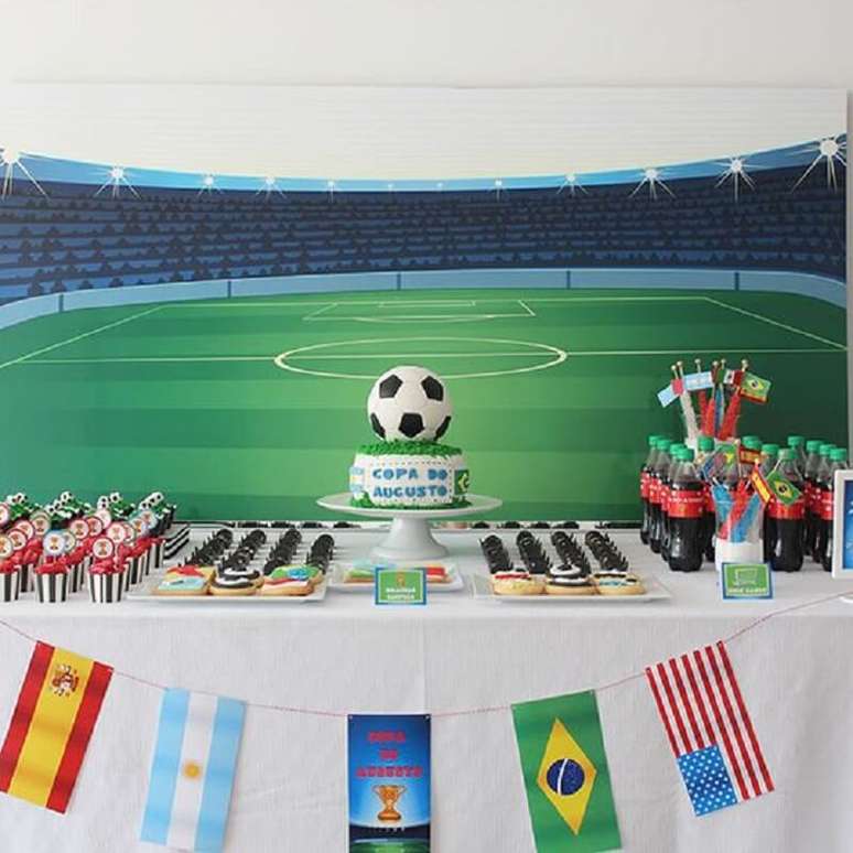 decora&ccedil;&atilde;o de copa do mundo &ndash; mesa do bolo