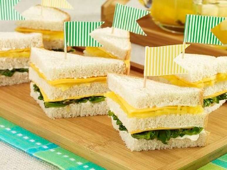 Decora&ccedil;&atilde;o de copa do mundo &ndash; sanduiches