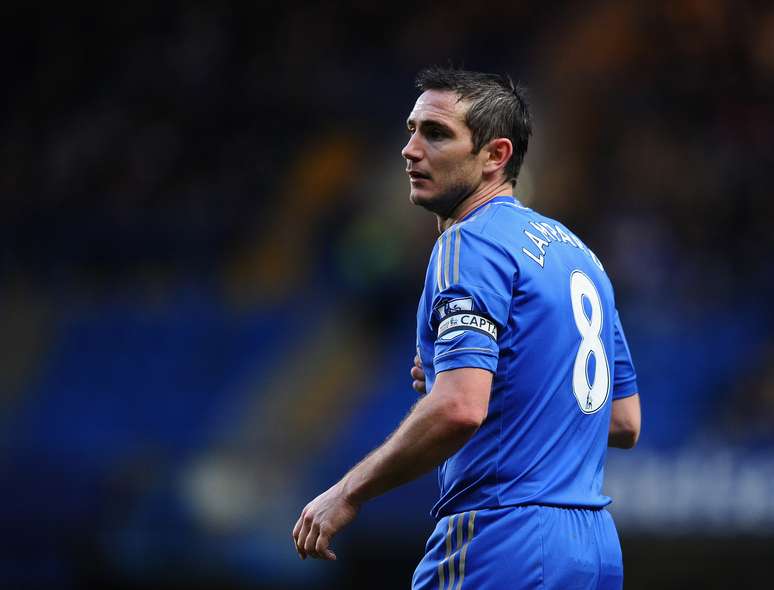 Frank Lampard em campo pelo Chelsea contra o Wigan, em 2013