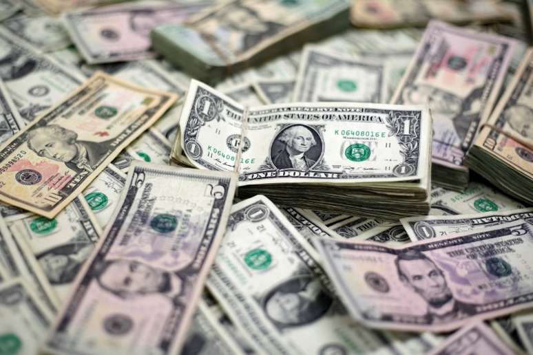 Notas de d&oacute;lar