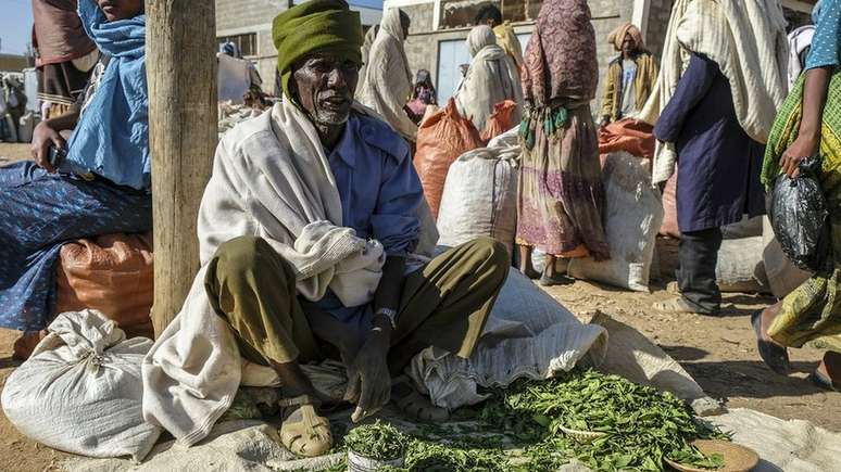 A popularidade das folhas de khat, que tem efeito estimulante, ajuda a explicar o baixo índice de fumantes na África